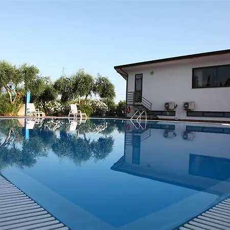 Medimare Club Apartmanhotel Patti