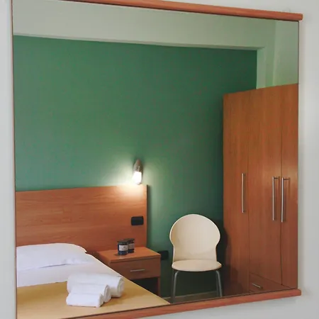 Medimare Club מלון דירות 4*