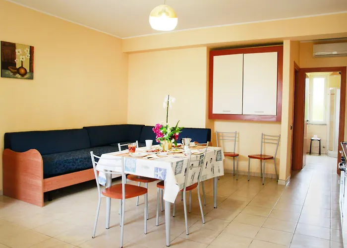 Medimare Club 4* باتي